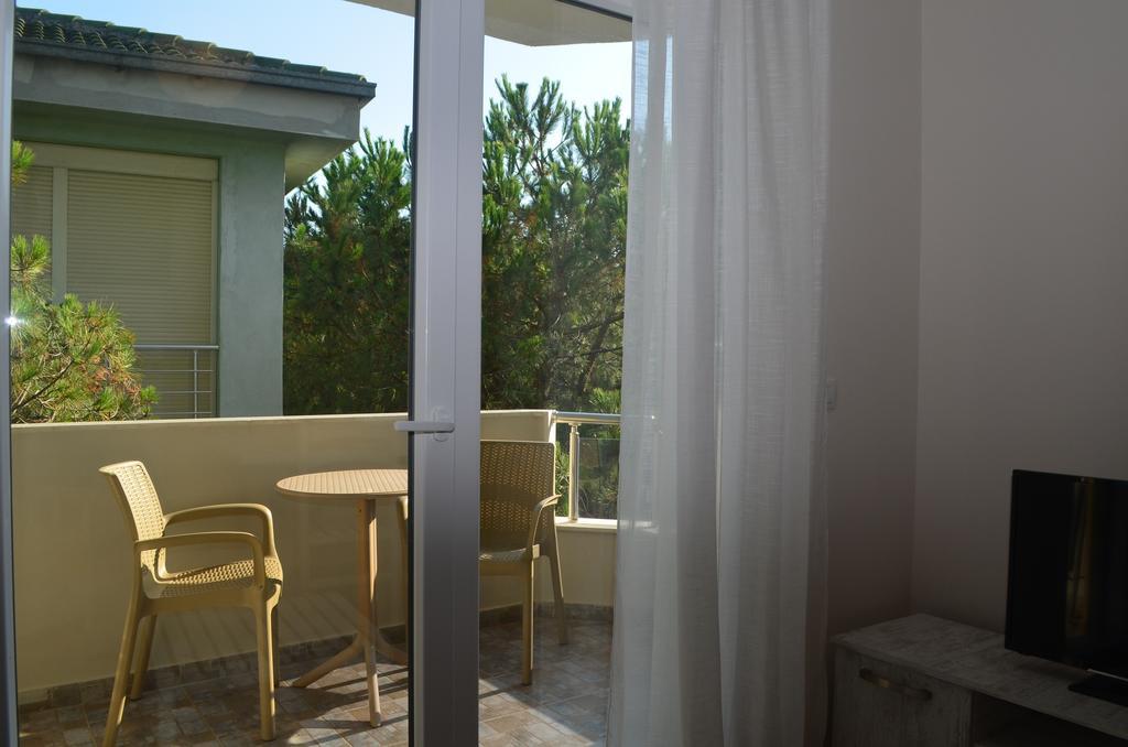 公寓 Rezidenca Kalter Durres Golem (Tirana)